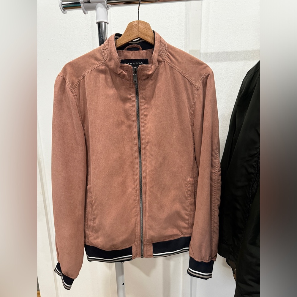Zara lightweight suede zip coat. Excellent condition. Light subtle pink. Size L